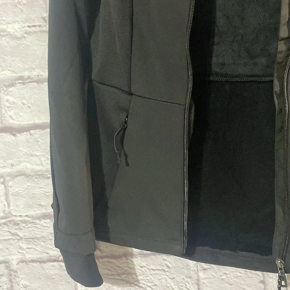 NWT Avalanche Women’s Lined Hooded Black Soft Shell Jacket Size S Fits Like XS - Picture 6 of 15